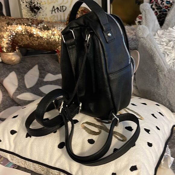 Betsey Johnson Puppy Dog frenchie french bulldog  Backpack black grey heart mini